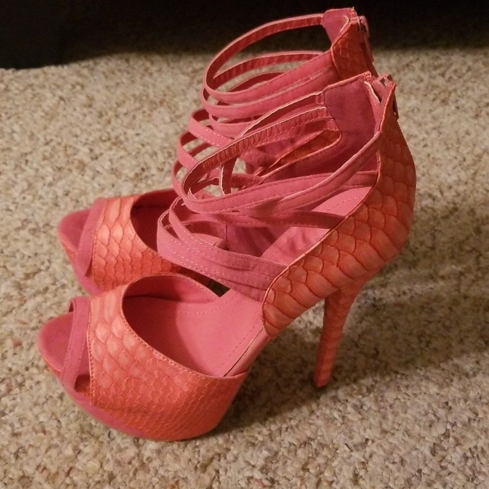 Liliana platform sandals